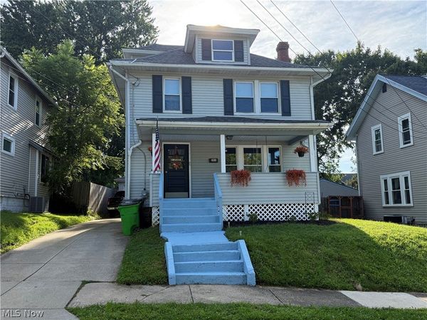 203 24th Street NW, Barberton, OH 44203