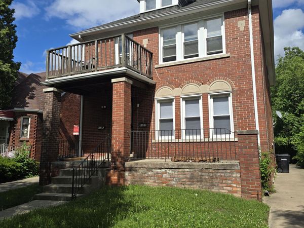 9122 Pinehurst Street, Detroit, MI 48204