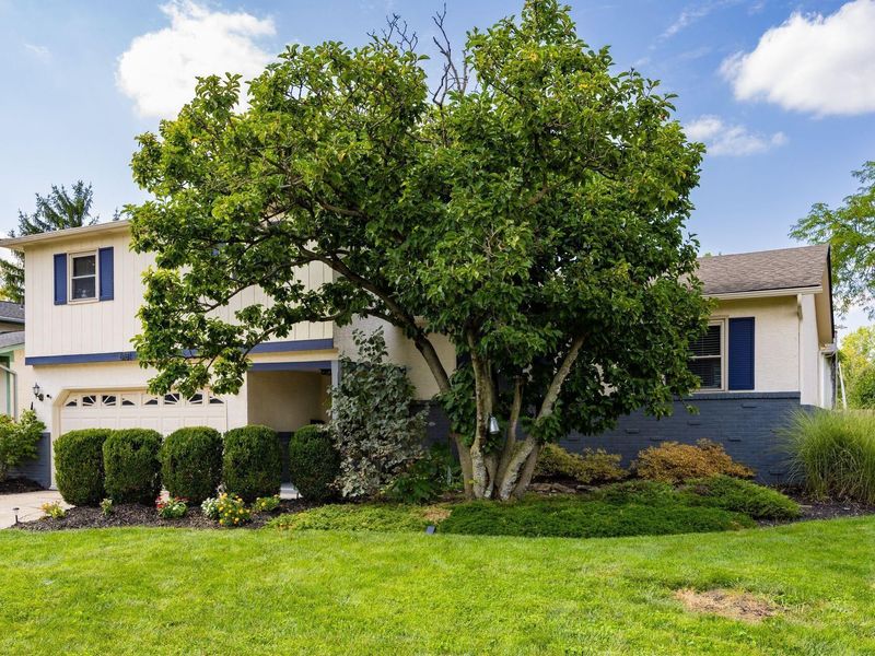 6181 Sharon Woods Boulevard, Columbus, OH 43229 Photo 2