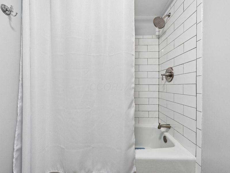 6181 Sharon Woods Boulevard, Columbus, OH 43229 Photo 35