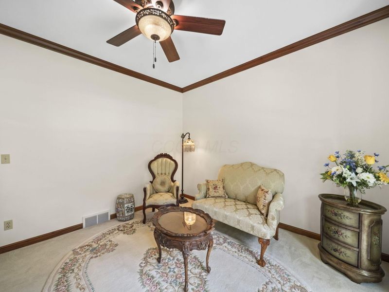 261 Glyn Tawel Drive, Granville, OH 43023 Photo 8