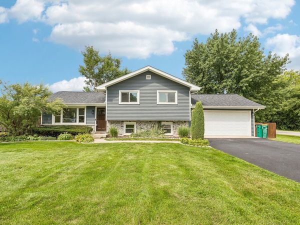 0N210 Prince Crossing Road , West Chicago, IL 60185