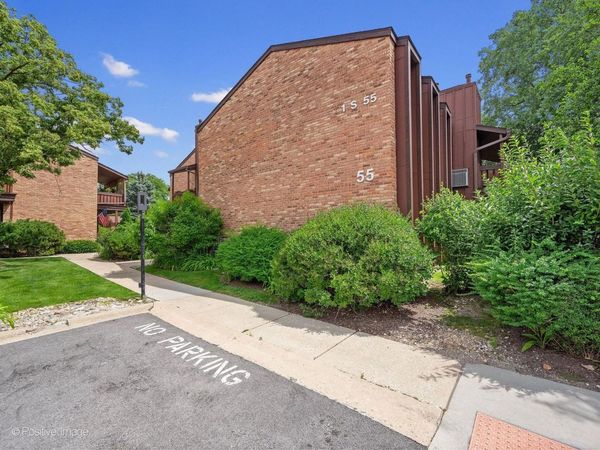 1S055 Spring Road , Unit 2C, Oakbrook Terrace, IL 60181