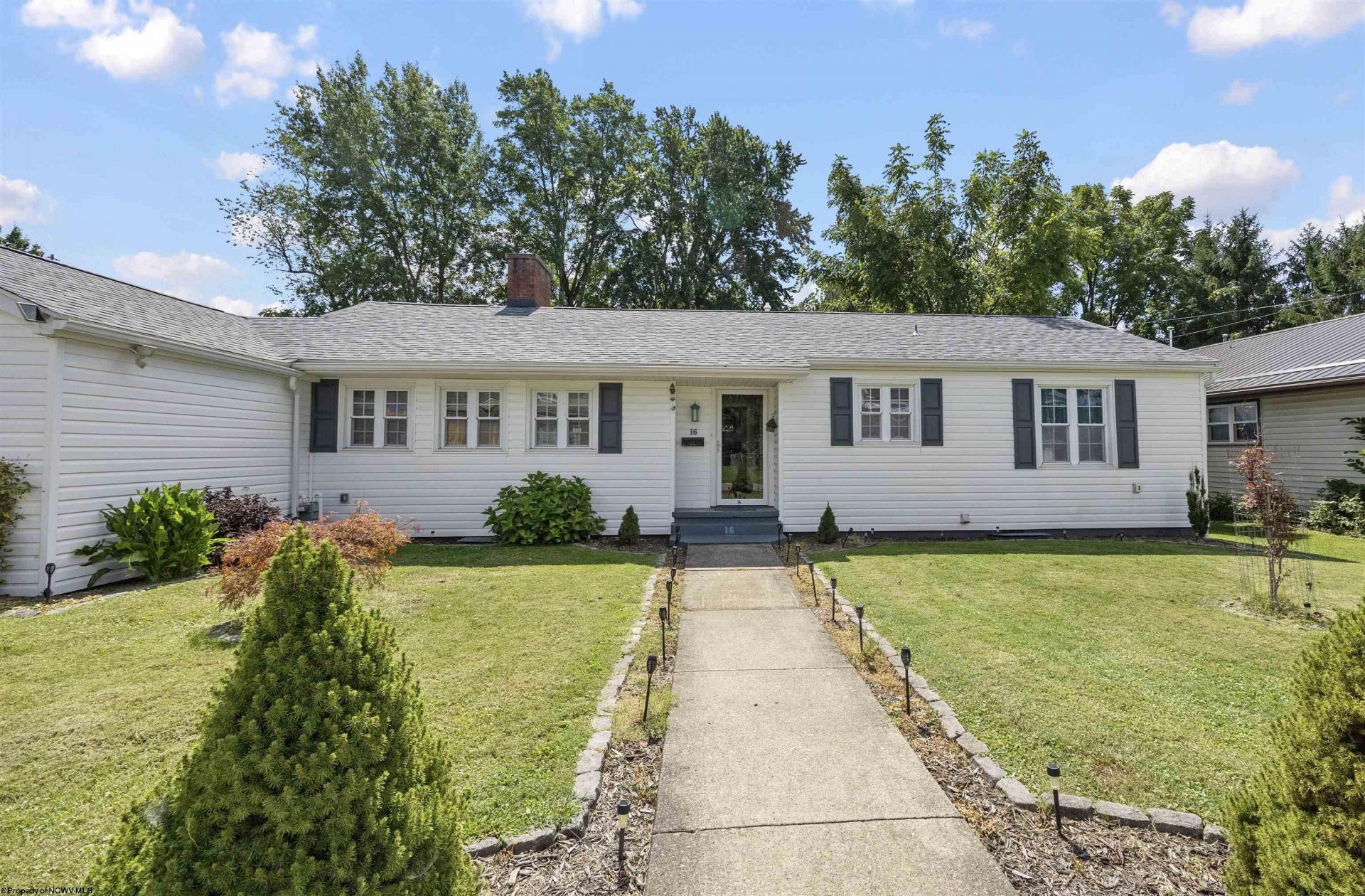 16 Boggess Street, Buckhannon, WV 26201 Main Photo