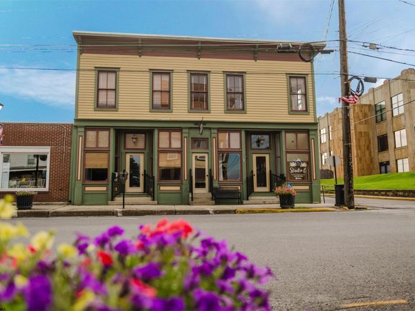 130 S Price , Kingwood, WV 26537