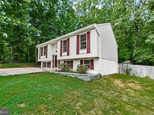 6922 RIDGE WAY DRIVE , FREDERICKSBURG, VA 22407