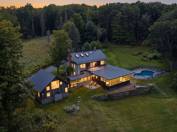 28 Loomis Road, Lebanon, NH 03766