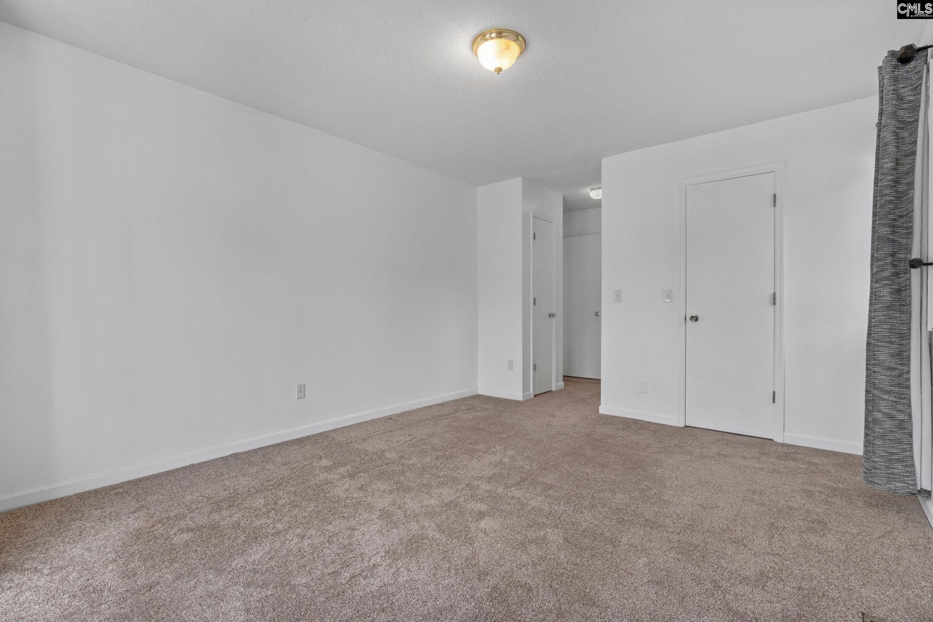 104 Evian Place  Photo 22