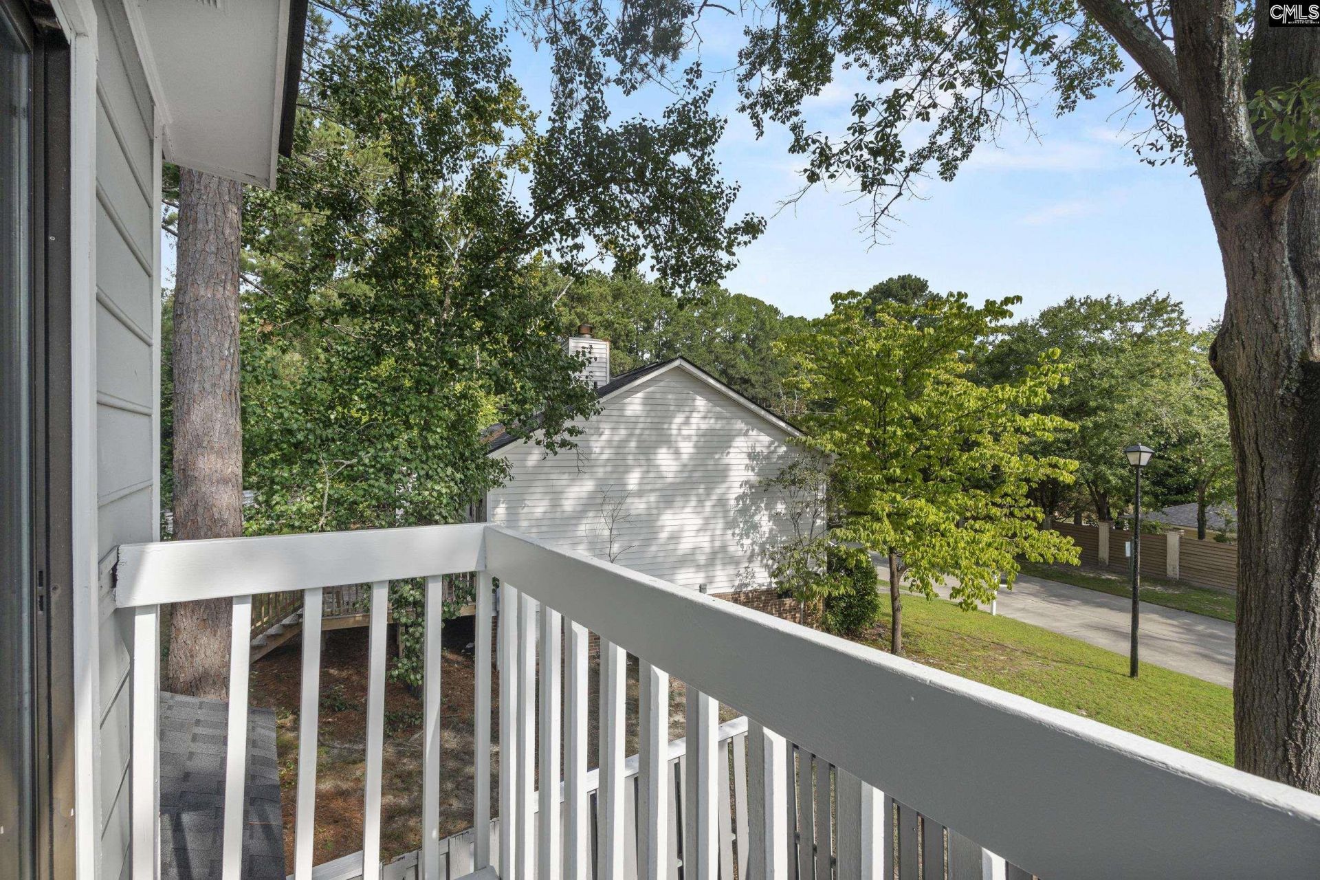 104 Evian Place  Photo 26