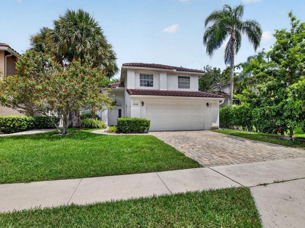 10426 BUENA VENTURA Drive, Boca Raton, FL 33498