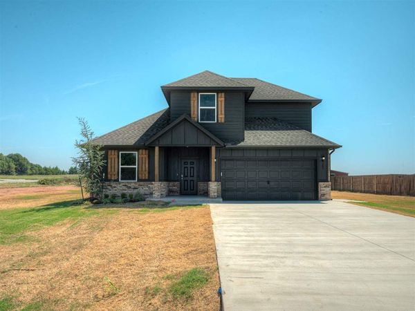 207 Wrangler Pass, Stillwater, OK 74075