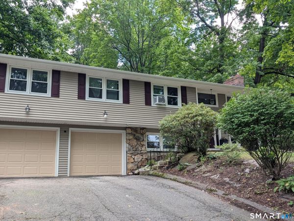 746 Avery, South Windsor, CT 06074