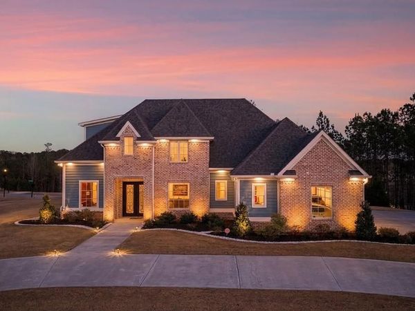 61 Forest Berry Court , Newnan, GA 30265