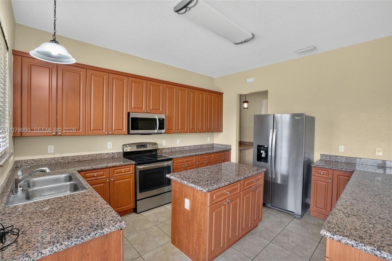 1971 SE 21st Ct, Homestead, FL 33035 Photo