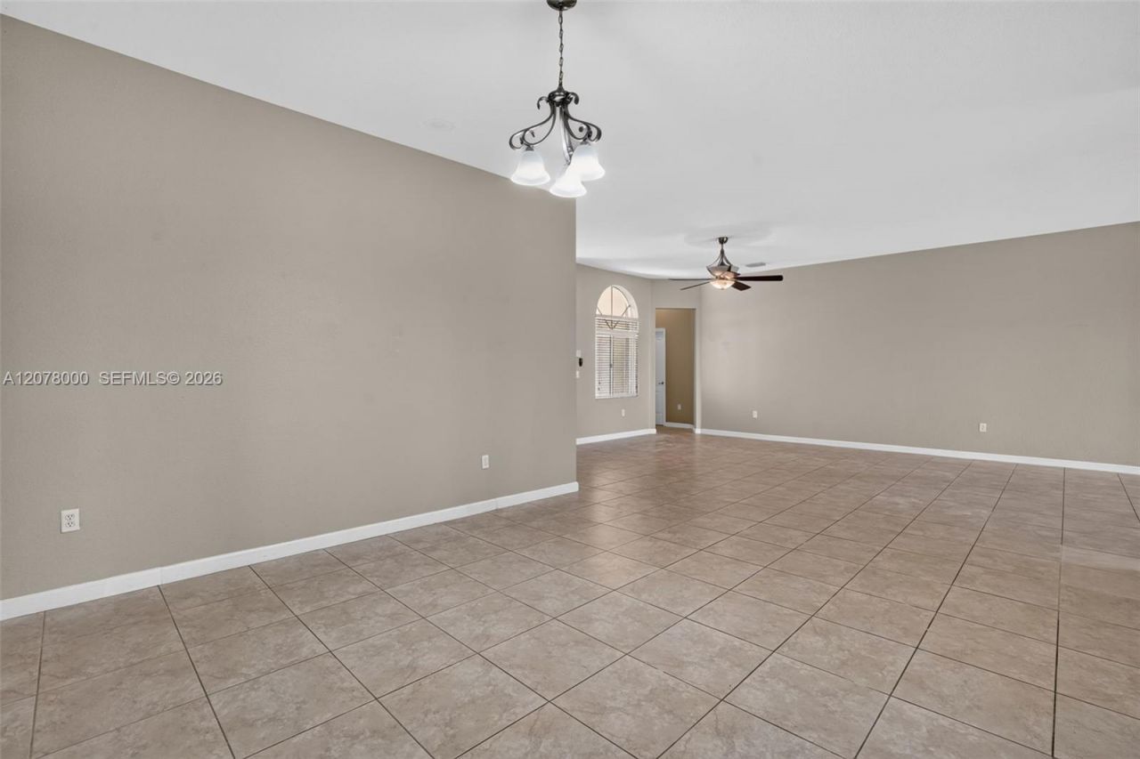 1971 SE 21st Ct, Homestead, FL 33035 Photo