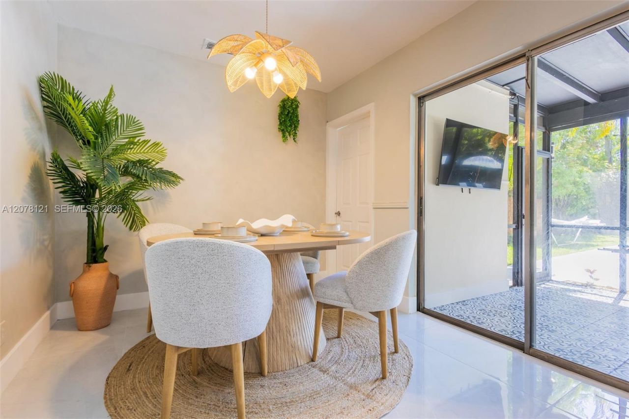 200 SE 19th St , Unit 200, Fort Lauderdale, FL 33316 Photo