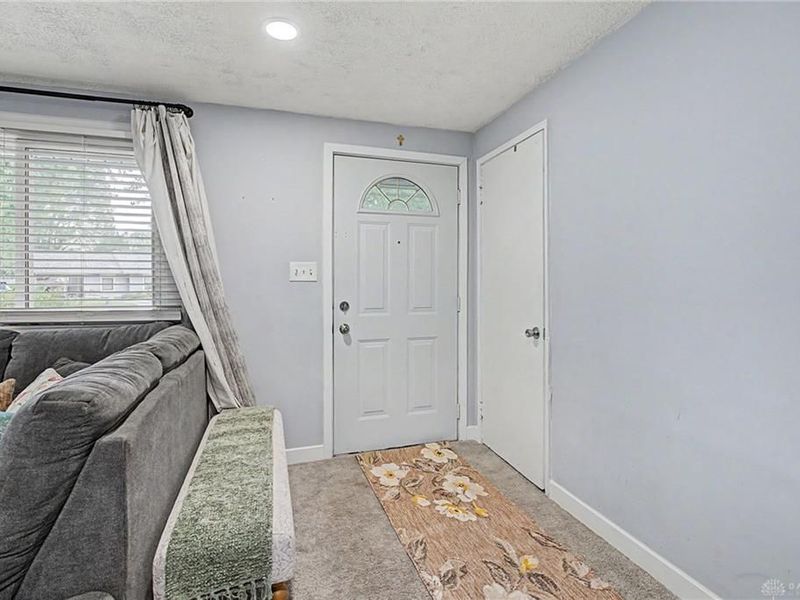 3840 Saranac Circle, Dayton, OH 45429 Photo 7