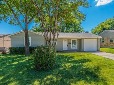 4646 Ridgepoint Drive, Dallas, TX 75211