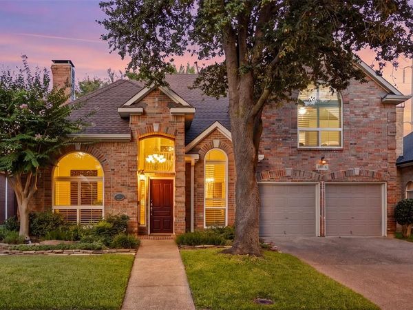 14616 Waterview Circle , Addison, TX 75001