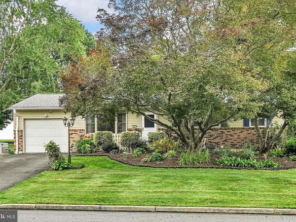 20 CLEARVIEW DRIVE, LEBANON, PA 17042
