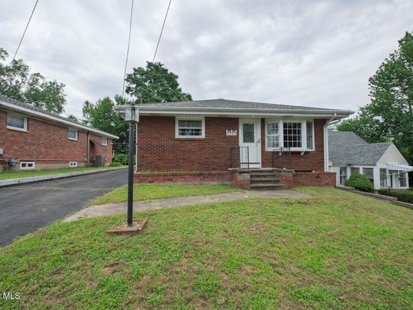 56.5 Braintree Street, Albany, NY 12205