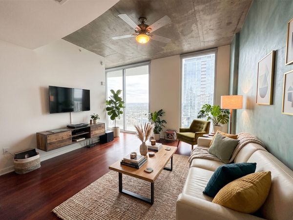 360 Nueces ST, Unit 4008, Austin, TX 78701