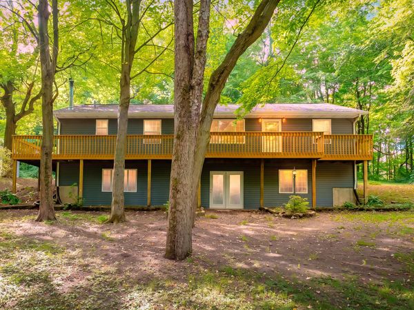 11175 S Enzian Road, Plainwell, MI 49080