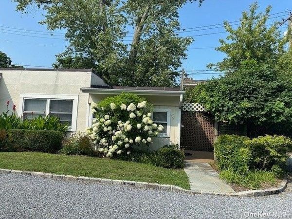 140 Wall Street , Unit 10, Huntington, NY 11743
