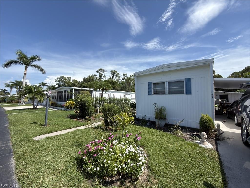 109 Enchanting Blvd, Naples, FL 34112 Photo