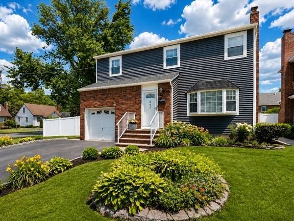 303 Montague Ave, Scotch Plains, NJ 07076