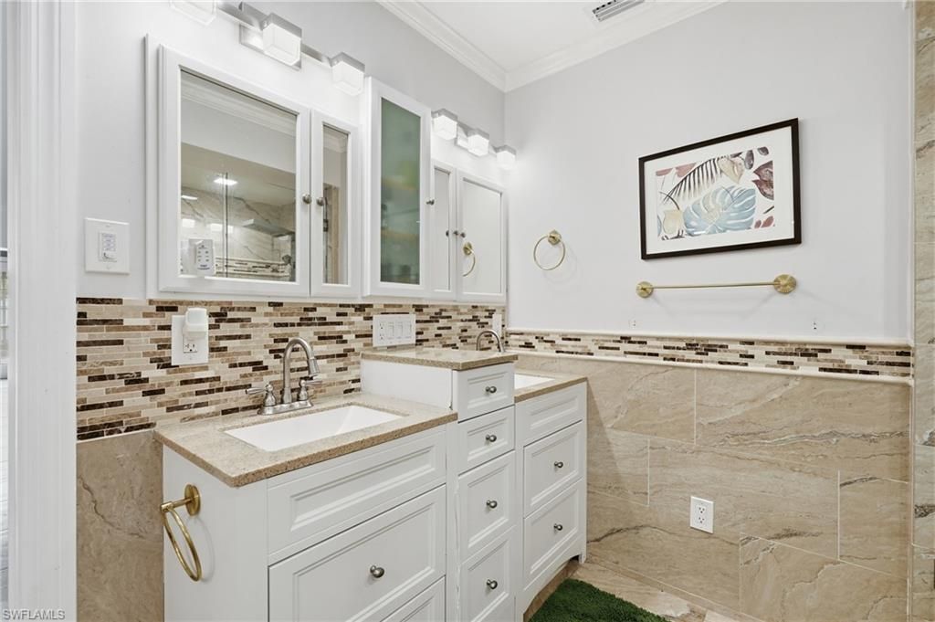 2202 SW 14th Ave, Cape Coral, FL 33991 Photo