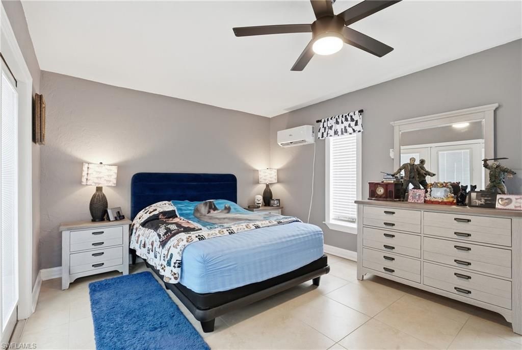 2202 SW 14th Ave, Cape Coral, FL 33991 Photo