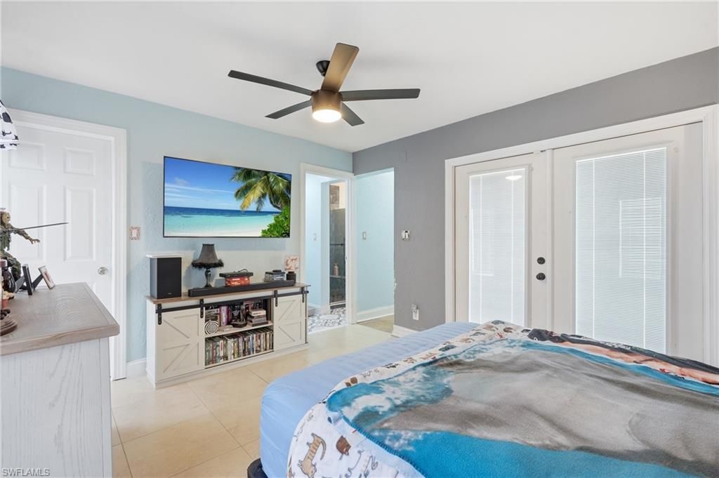 2202 SW 14th Ave, Cape Coral, FL 33991 Photo