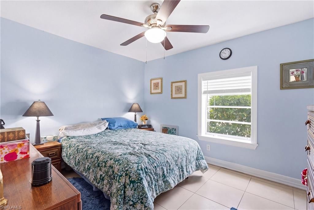 2202 SW 14th Ave, Cape Coral, FL 33991 Photo