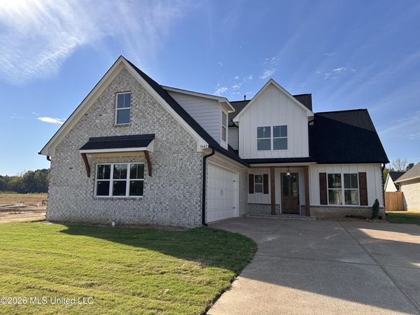 3641 Kreunen Street, Nesbit, MS 38651