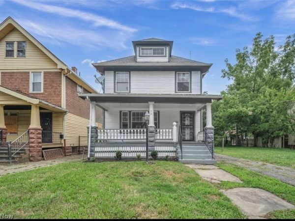 9711 Parmalee Avenue, Cleveland, OH 44108
