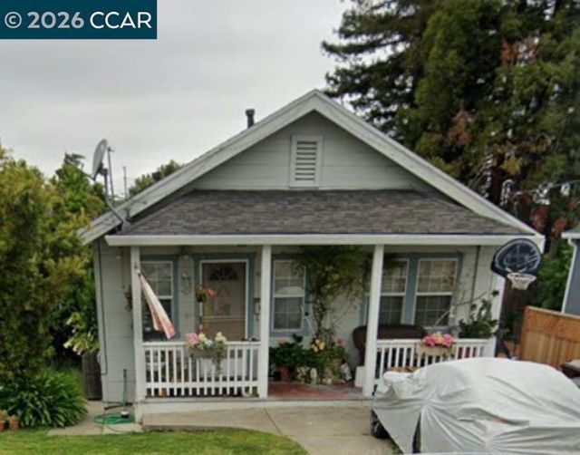 248 Garretson Ave, Rodeo, CA 94572 Main Photo
