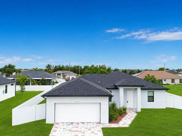 2458 NW 9th Terrace, Cape Coral, FL 33993