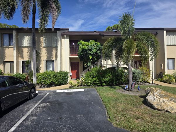 190 SE 7TH Street, Unit 103, Deerfield Beach, FL 33441