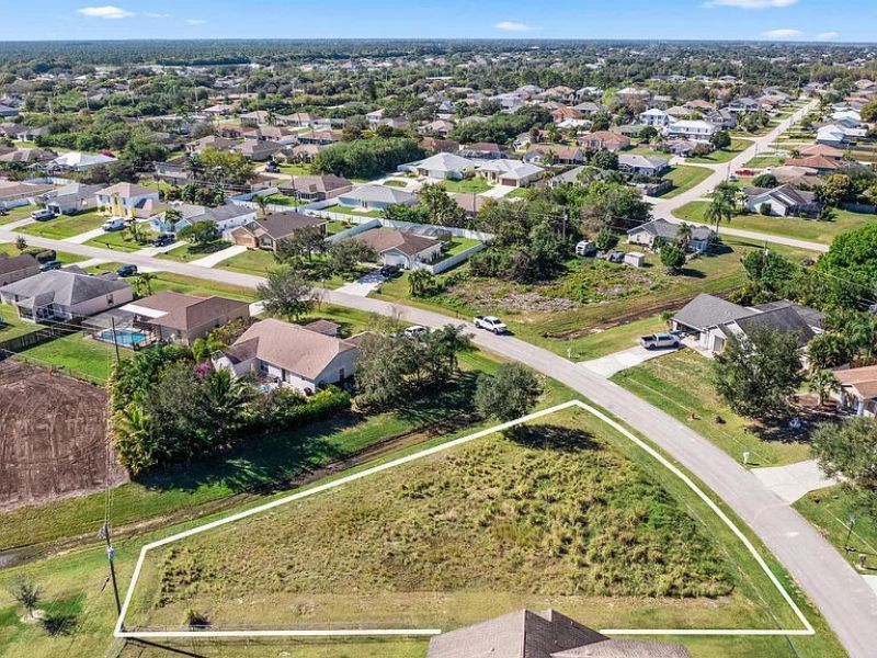 544 SW Columbus Drive, Port Saint Lucie, FL 34953 Photo
