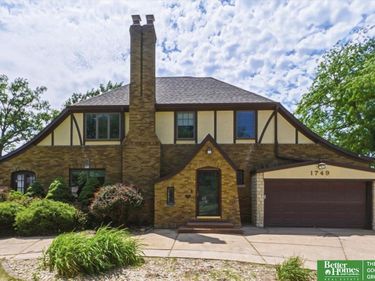 1749 N Broad Street, Fremont, NE 68025