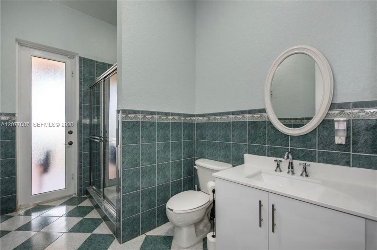 21255 SW 213th Ave Rd , Miami, FL 33187 Photo