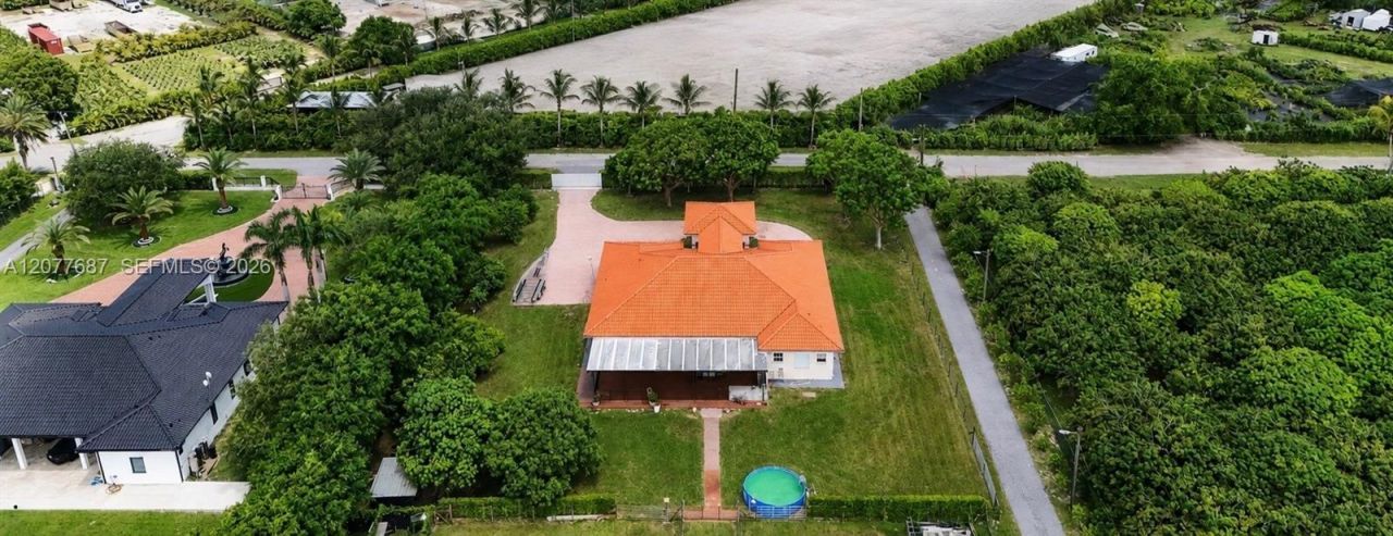 21255 SW 213th Ave Rd , Miami, FL 33187 Photo
