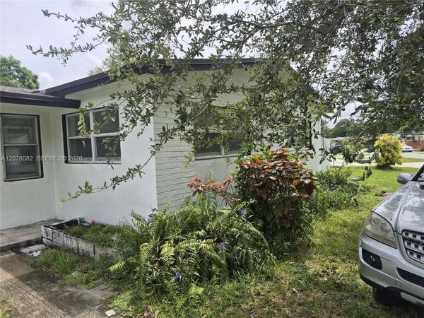 2381 NW 174th Ter , Miami Gardens, FL 33056
