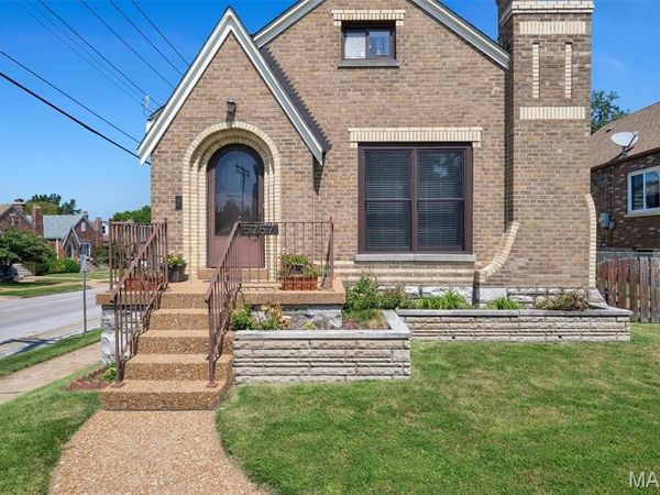 5757 Mardel Avenue , St Louis, MO 63109