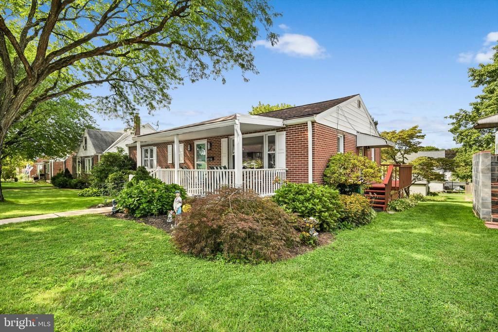 2233 READING BOULEVARD , WEST LAWN, PA 19609