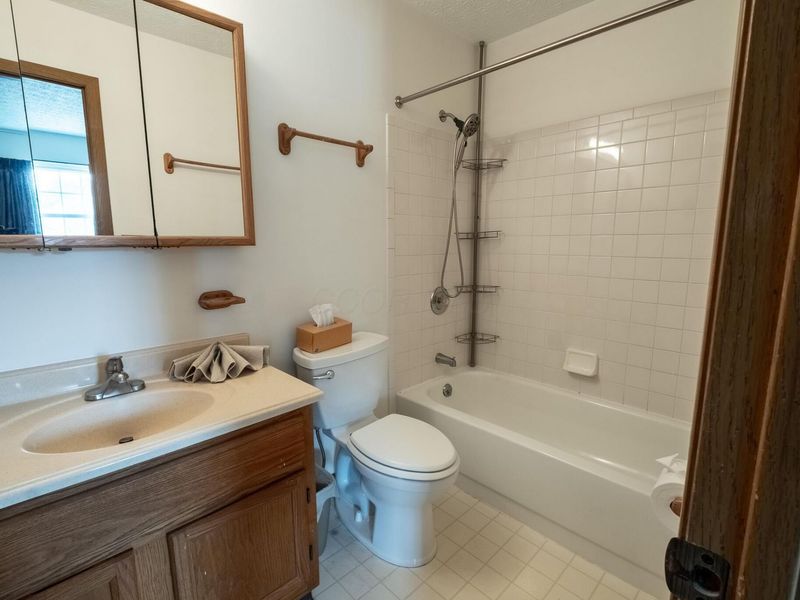 5134 Bressler Drive, Hilliard, OH 43026 Photo 12