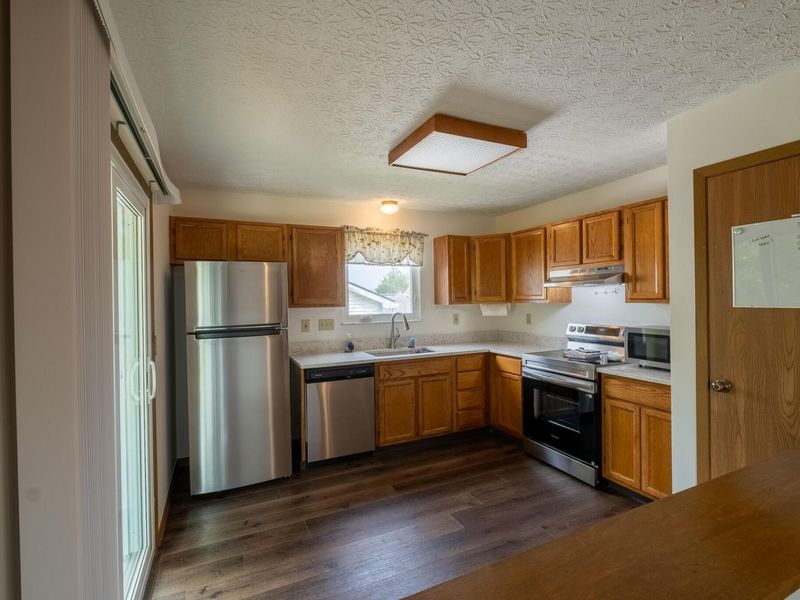 5134 Bressler Drive, Hilliard, OH 43026 Photo 6