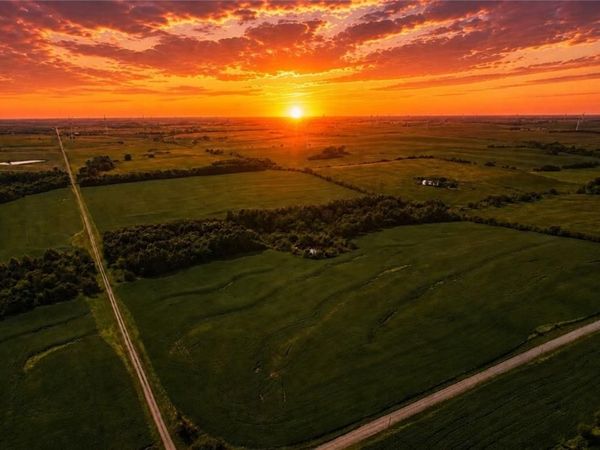 Waldo and Stewart Road, Amity, MO 64422