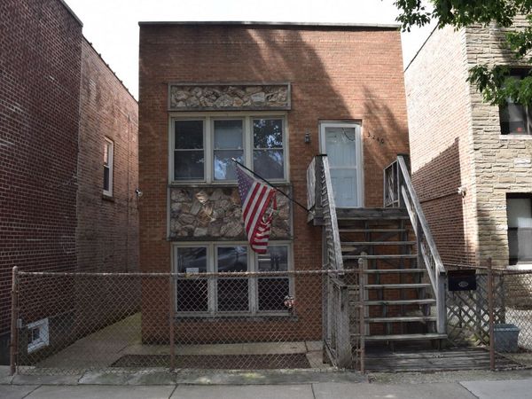 3240 S Parnell Avenue, Chicago, IL 60616